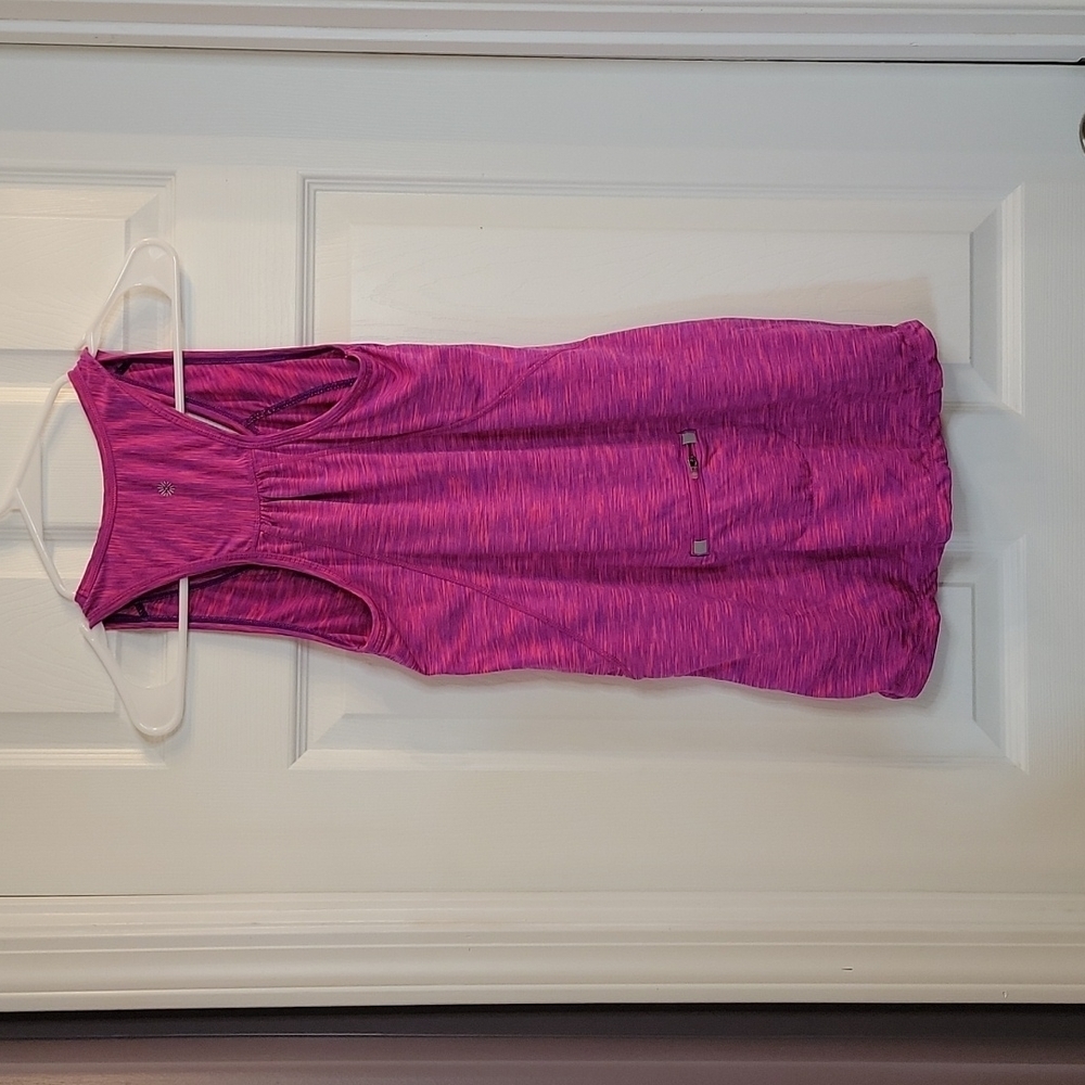 Tangerine althetic tank, pinks and purples, size small with zipper pocket - Picture 3 of 5
